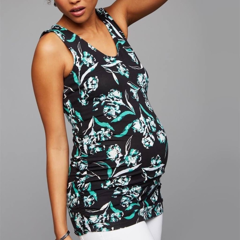 a pea in the pod tank top L